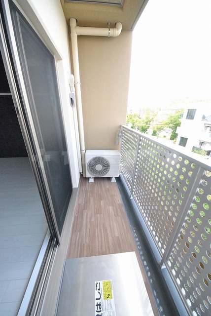 15/29 バルコニー