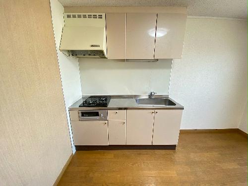 13/16 エントランス