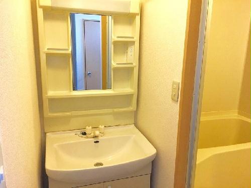 2/3 エントランス