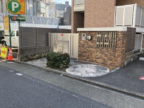 3/3 エントランス