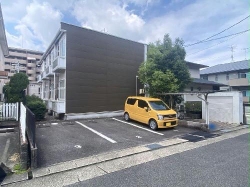 14/17 駐車場