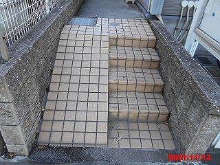 2/2 エントランス