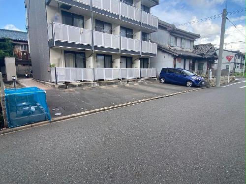 3/4 駐車場