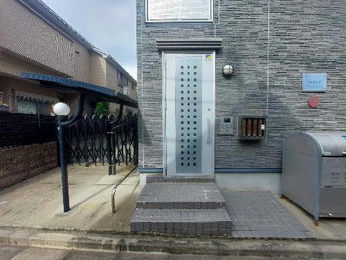 14/14 エントランス