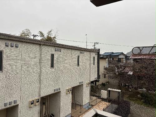 14/14 駐車場