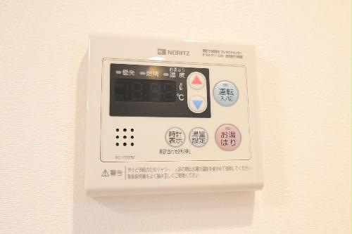 13/22 エントランス