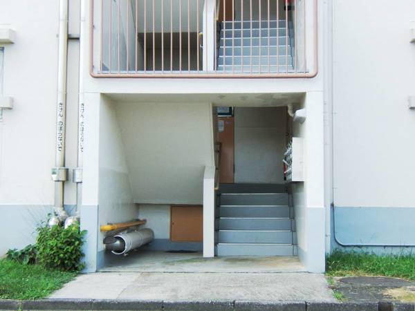 15/20 エントランス