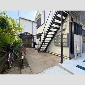 3/3 エントランス