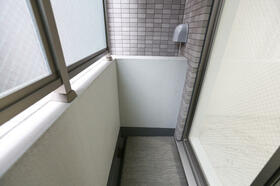 13/16 バルコニー