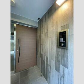 8/8 エントランス