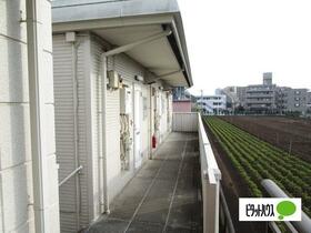 3/3 エントランス