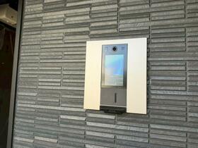 13/13 エントランス