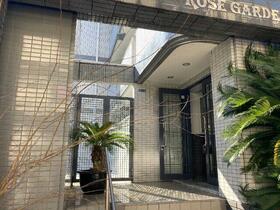 14/16 エントランス