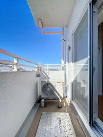 13/16 バルコニー