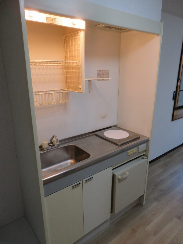4/10 キッチン