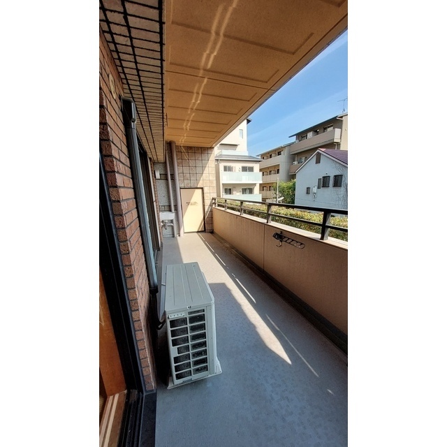 8/11 バルコニー