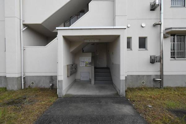 15/24 エントランス