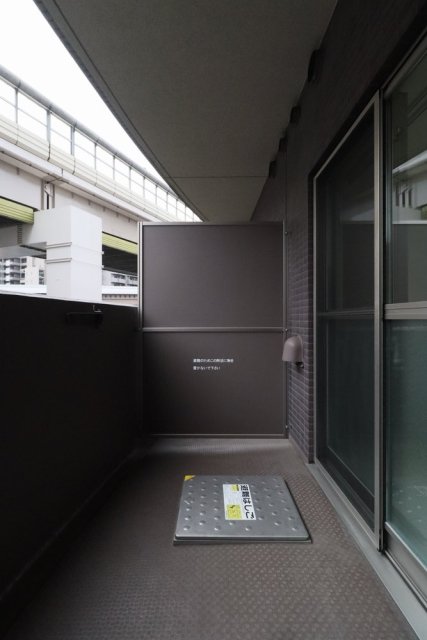 13/20 バルコニー