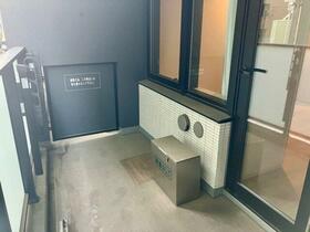 13/16 バルコニー