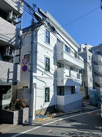 Wisteria kagurazakaの間取り