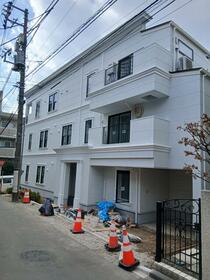 Wisteria kagurazakaの間取り