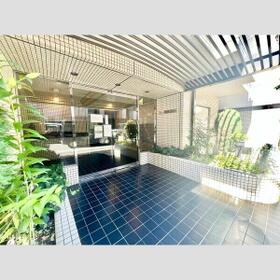 15/16 エントランス