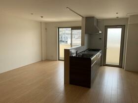 4/13 リビング/ダイニング