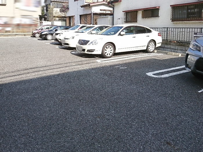 10/10 駐車場