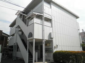 16/21 エントランス