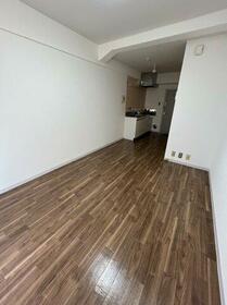 4/13 リビング/ダイニング