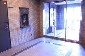 15/16 エントランス