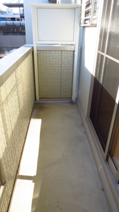 13/19 バルコニー