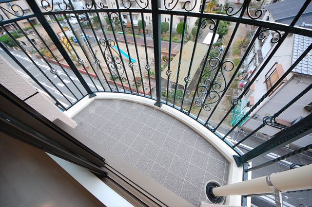 17/30 バルコニー