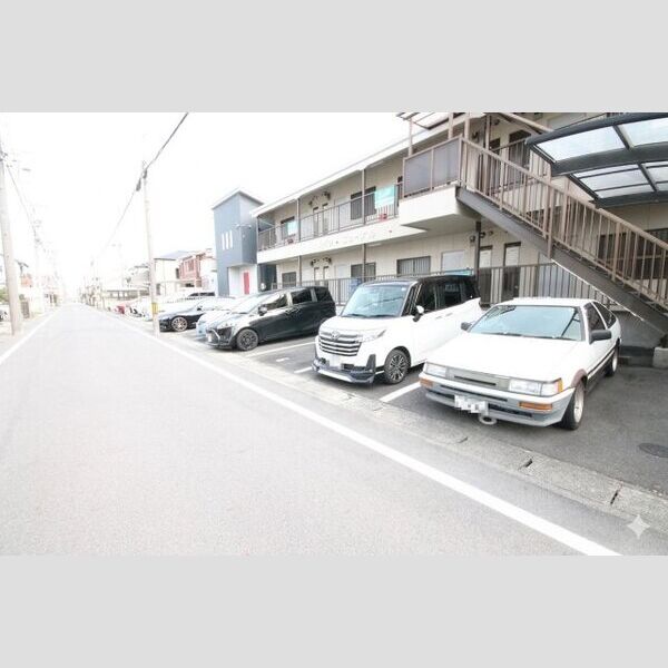 16/24 駐車場