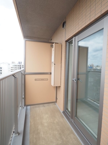 18/23 バルコニー