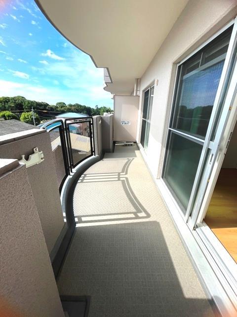 13/16 バルコニー