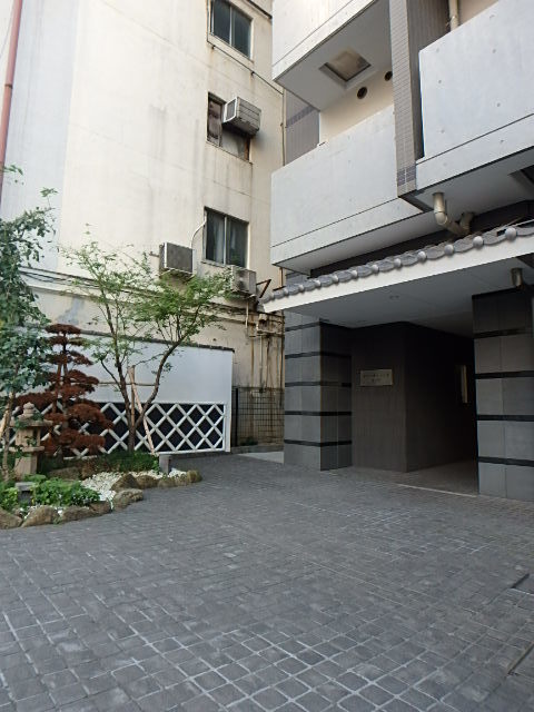 4/8 エントランス