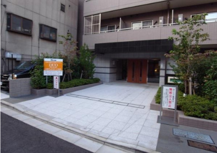 2/2 エントランス