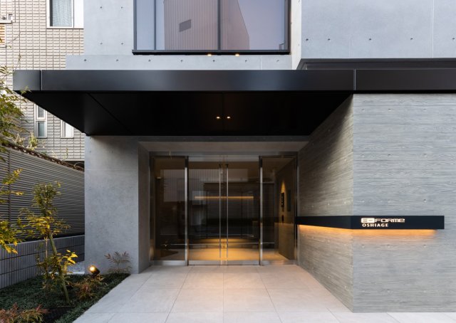 7/11 エントランス