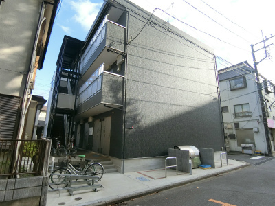 17/18 エントランス