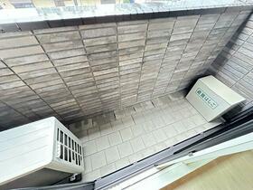 13/16 バルコニー