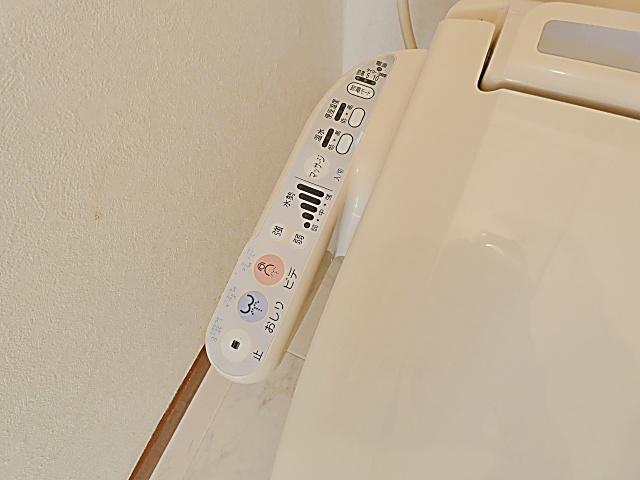 18/27 トイレ