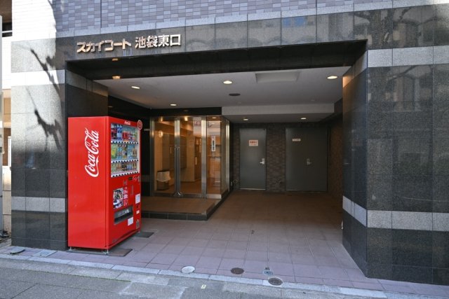 16/18 エントランス