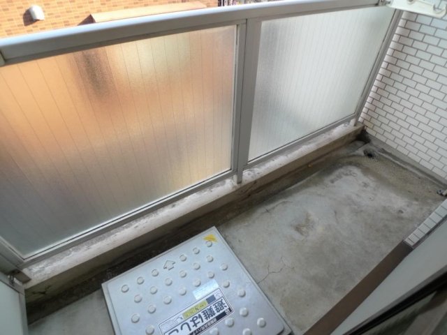 8/11 バルコニー