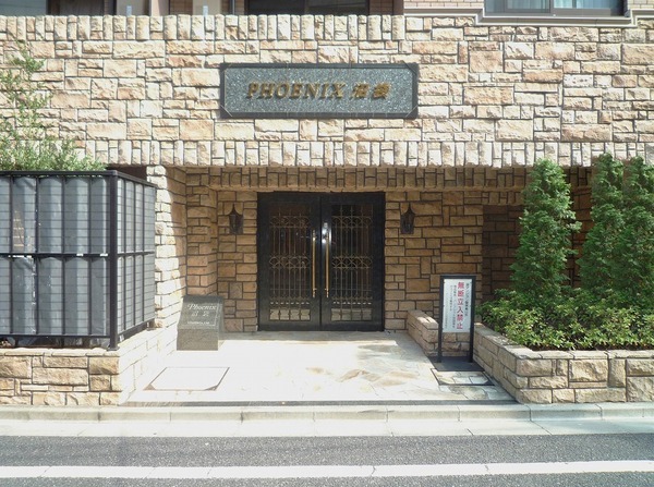 3/4 エントランス