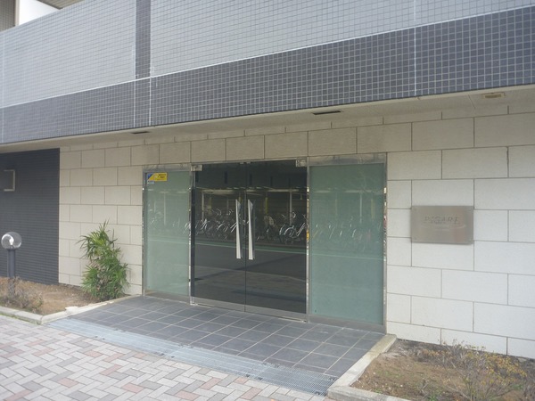 3/4 エントランス