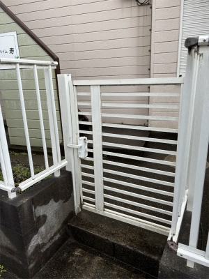 24/24 エントランス