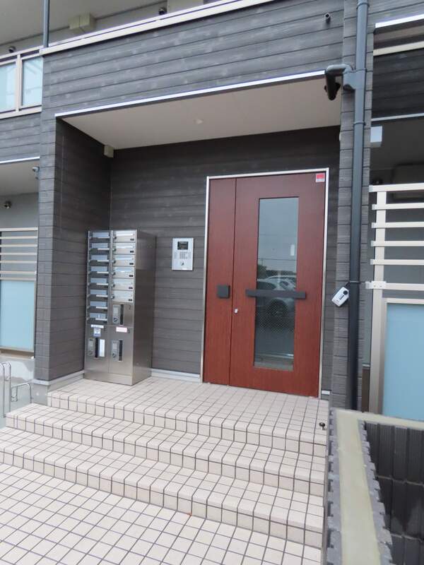 20/20 エントランス