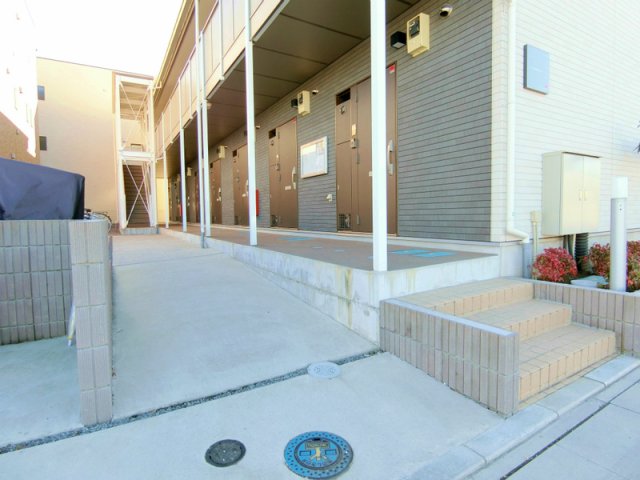 15/25 エントランス