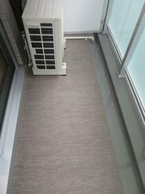 13/16 バルコニー